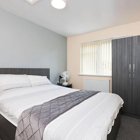 Oyo Honeycroft Lodge Uxbridge Zewnętrze zdjęcie