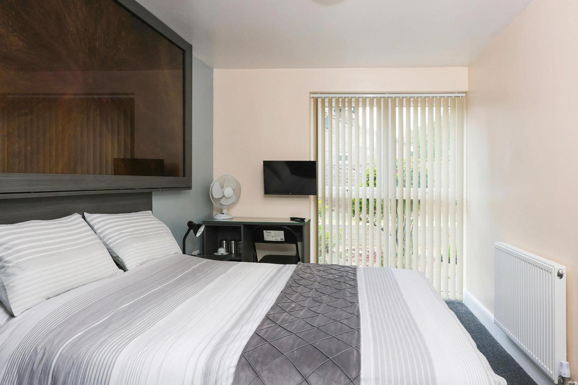 Oyo Honeycroft Lodge Uxbridge Zewnętrze zdjęcie