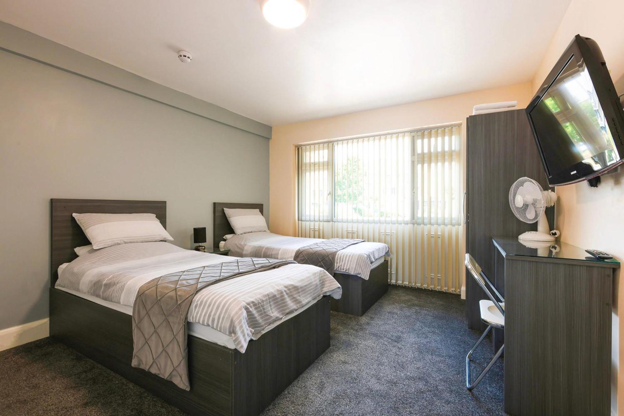 Oyo Honeycroft Lodge Uxbridge Zewnętrze zdjęcie
